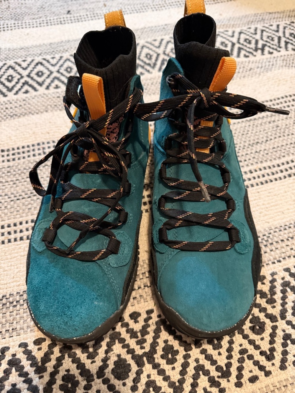 The North Face Teal Suede Lace-Up Boots with Yellow Accents - Picture 4 of 8